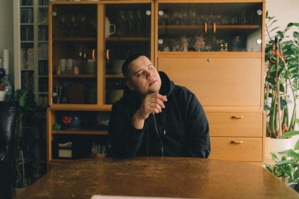 Jonas-Benyoub-600x400