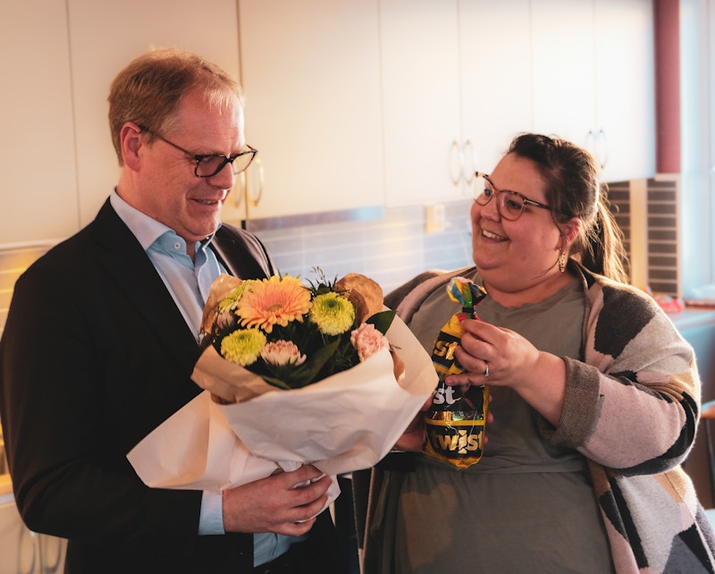 Veronica takkar Øystein Bø for innsatsen som styreleiar dei siste åra.